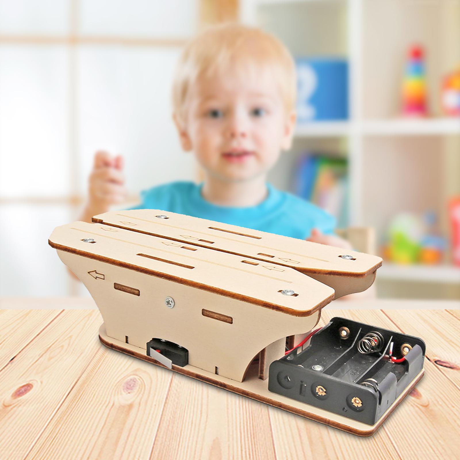 Wyrzutnia samolotów papierowyc – Stem Robotics Kit recenzja i cena